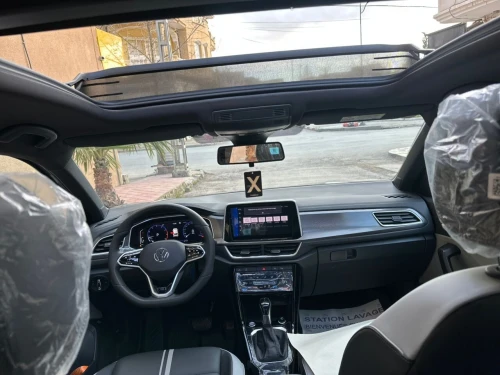 Volkswagen T-Roc 2025 R
