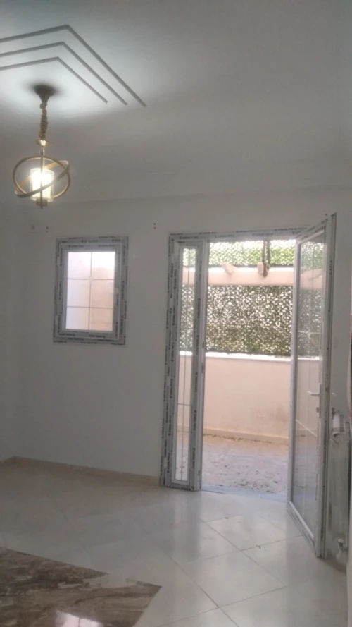 Location Appartement Niveau de villa F5 Alger Dely brahim