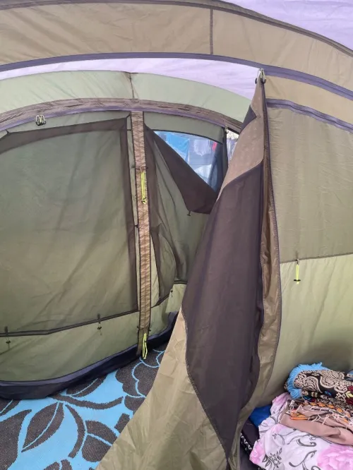 Tente familiale Outwell Wolf Lake 7 places en vente