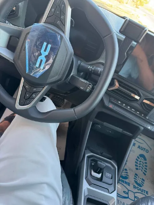 Dacia Duster 2025 