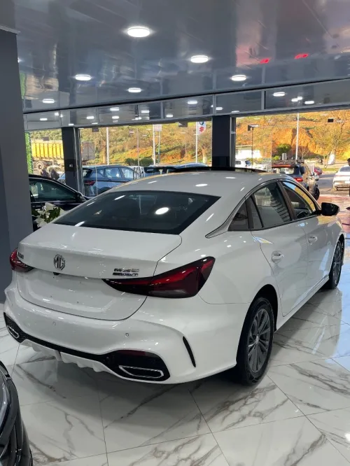 MG 5 2025 FULL OPTIONS
