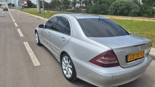 Mercedes Classe C 2005 