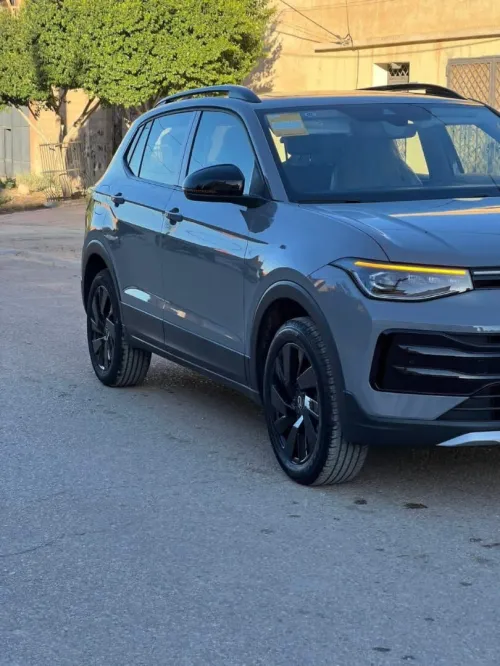 Volkswagen Tahru 2025 