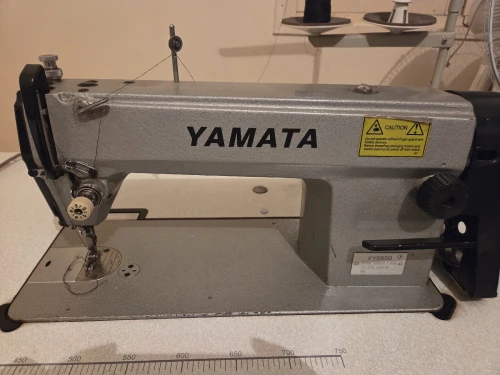 machine à coudre YAMATA