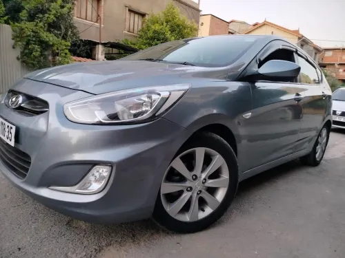 Hyundai Accent RB  4 portes 2018 Accent RB  4 portes