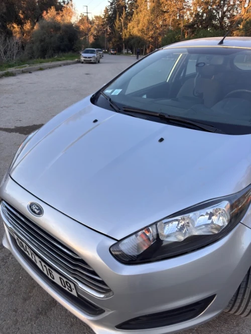Ford Fiesta 2016 Trend