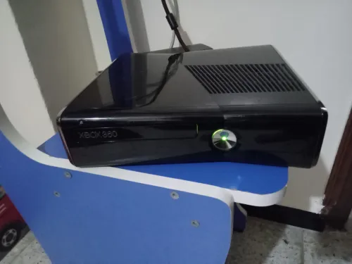 XBOX 360 SLIM