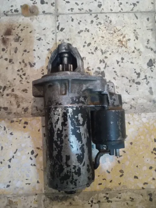 Piece moteur 4cdi mercides  c220