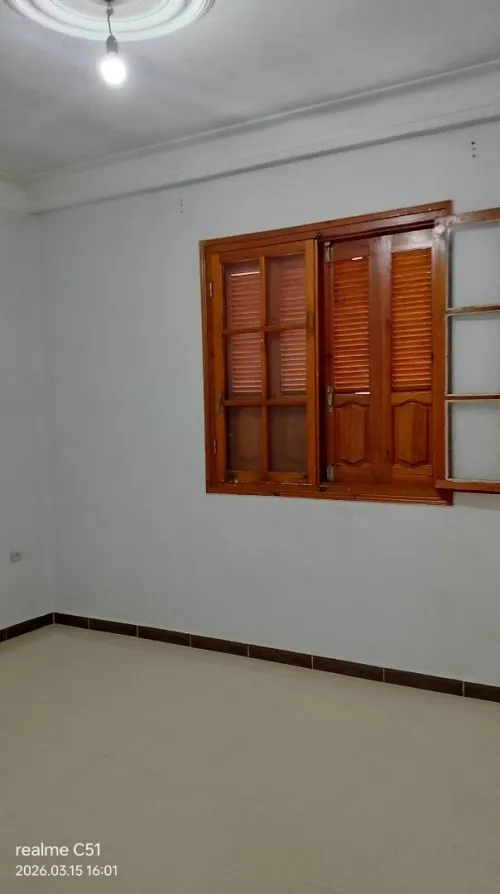 Location Appartement Niveau de villa F4 Alger Souidania