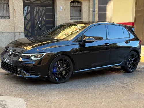 Volkswagen Golf 8 2024 R