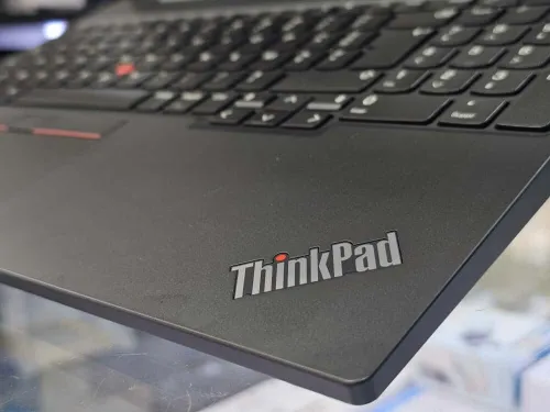 LAPTOP LENOVO THINKPAD E16 Gen1 RYZEN 5 7530U 16GB DDR4 256GB NVMe (Neuf Jamais Utilisé)