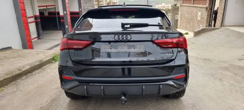 Audi Q3 2022 S Line