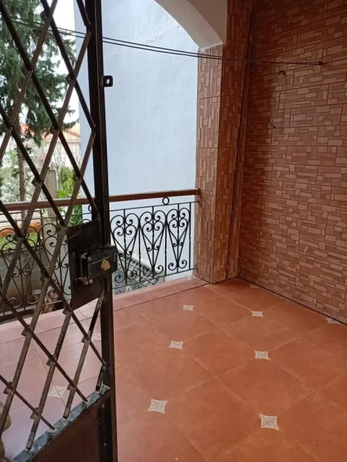 Location Appartement Niveau de villa F4 Alger Birkhadem