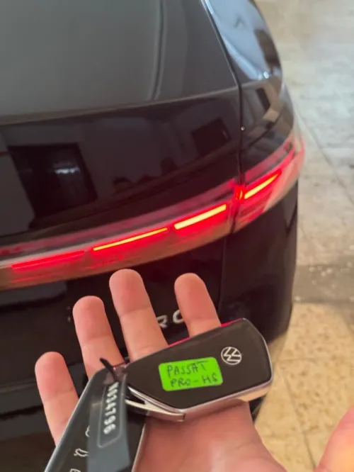 Volkswagen Passat 2025 Pro