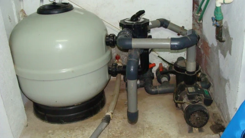 equipements pour piscine