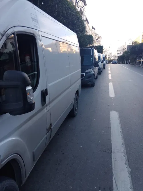 TRANSPORT DÉMÉNAGEMENT POUR PARTICULIER نقل والترحيل الاثاث //