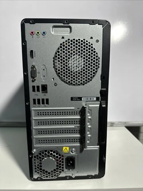 hp pavilion 590-p0096nf/ i7-8700 / ram 16gb / 256gb ssd nvme
