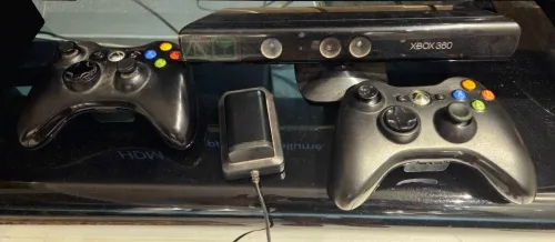 Xbox 360 Slim 