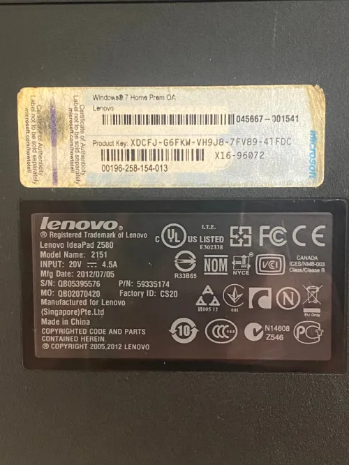 PC portable LENOVO IDEA PAD Z580