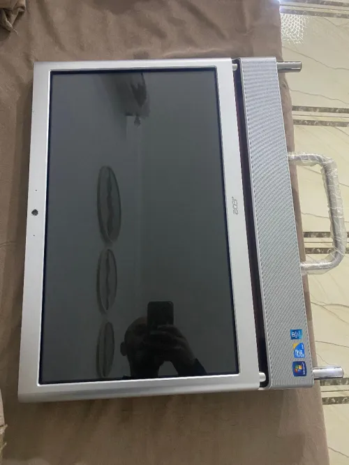 acer aspire Z5610 tout en un ecran tactile 24"