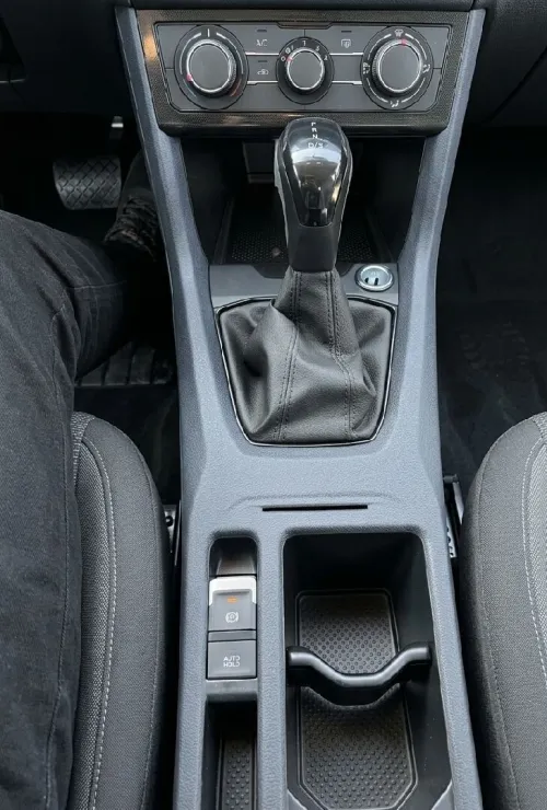 Volkswagen Tharu  2026 Elite Edition 