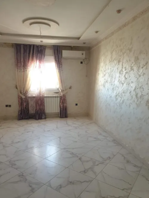 Location Appartement F4 Batna Batna