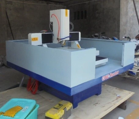 Fraiseuse CNC pour moules et gravure
