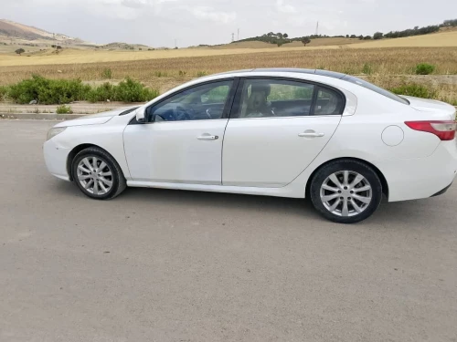 Renault Latitude 2012 Latitude