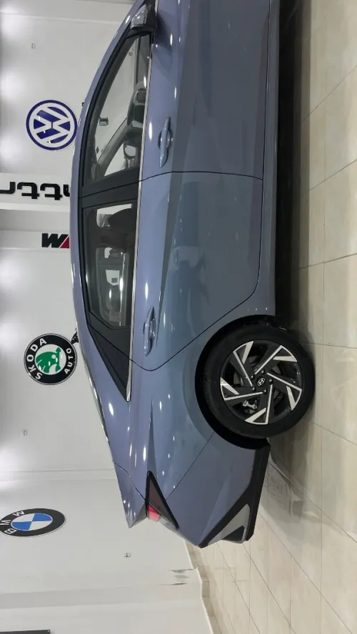 Hyundai Elantra 2025 