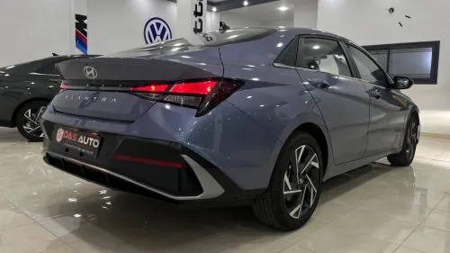 Hyundai ELANTRA 2026 
