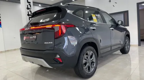 Kia Seltos 2025 Luxuri