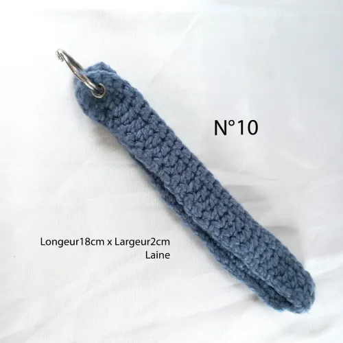 porte clés bracelet au crochet fait main (idée cadeau)