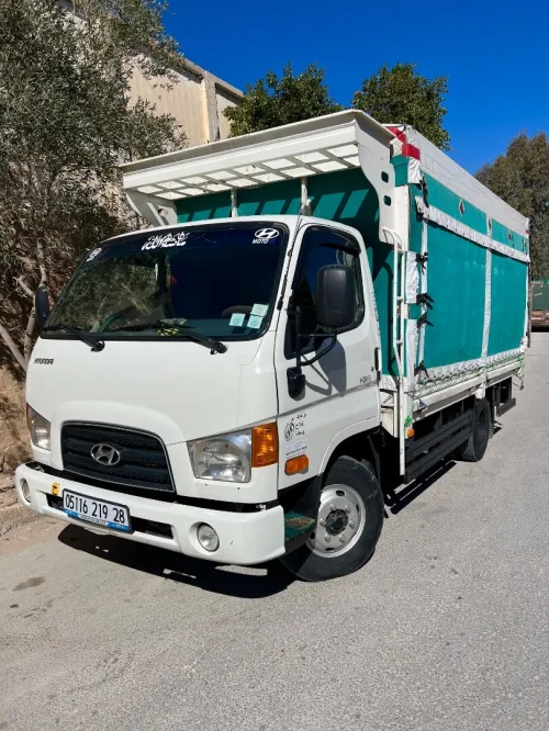 Hyundai HD65 2019