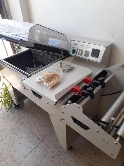 Cellophaneuse a cloche DFM 450