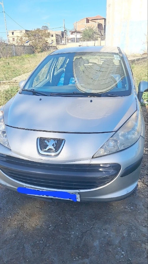 Peugeot 207 2008 207