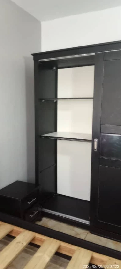 Chambre a coucheren très bon état 