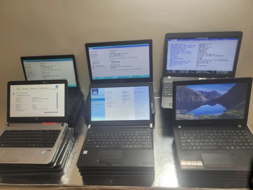 LAPTOP s HP DELL LENOVO ACER FUJITSU i5 6èm 32000da