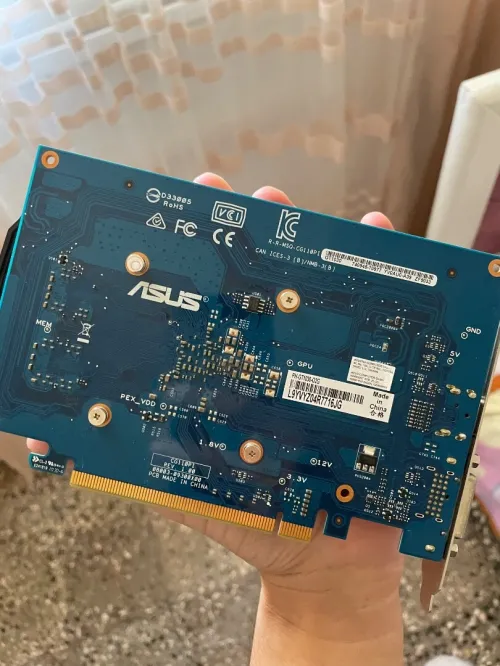 Nvidia asus gt 1030 2GB