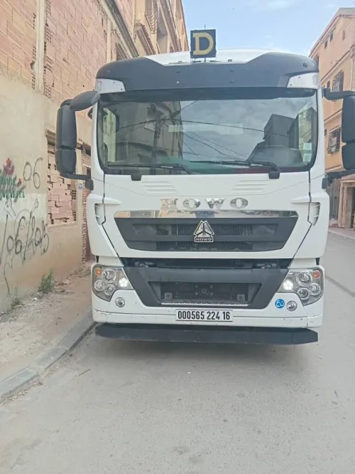 HOWO 13 TON 2024