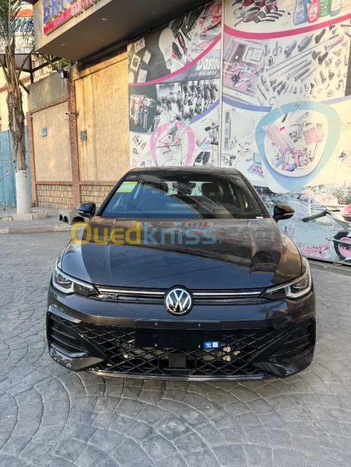 Volkswagen Golf 8 8.5 R-Line Full black 2025 R-line full black