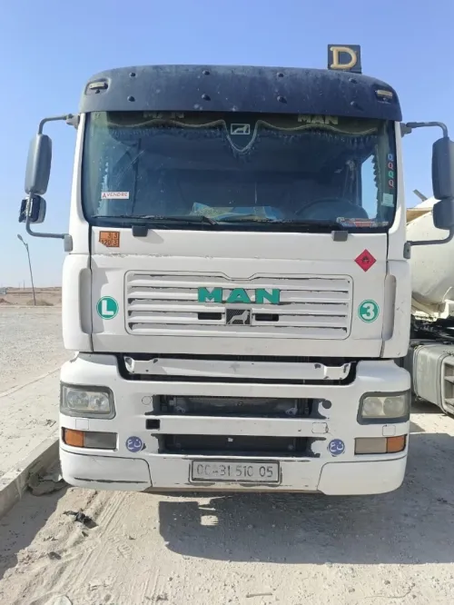 Man 4*2 2010