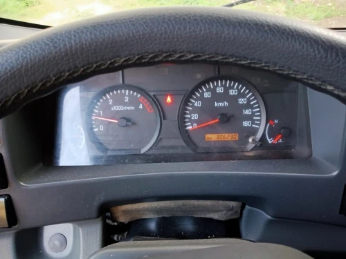 Isuzu Npr 2012 Npr