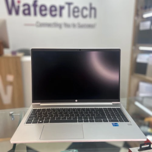 LAPTOP HP PROBOOK 450 G8 I5-1135G7 8GB 256 SSD 15.6 FHD