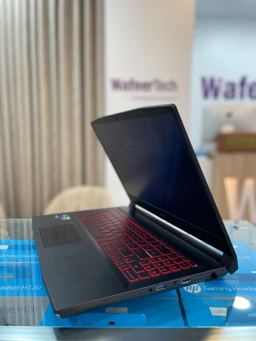 LAPTOP MSI KATANA GF66 I7-12700H 16GB 1TB RTX 3050 4GB 15,6' FHD 144HZ