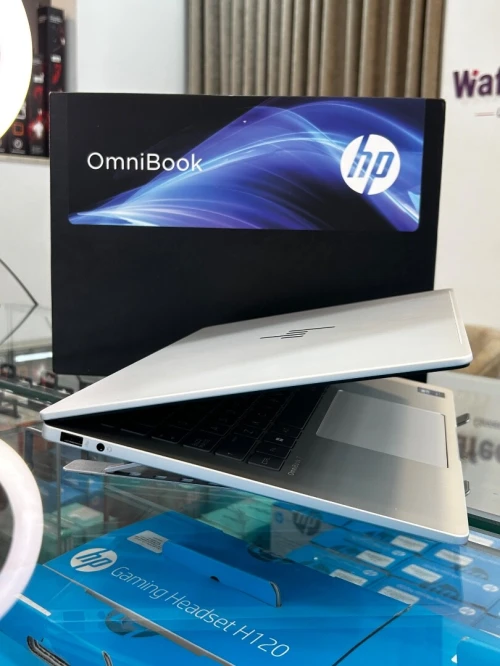 HP OMNIBOOK 7 ULTRA 7 255H 32GB 1TB SSD 14" 2K OLED NEUF SOUS EMBALLAGE