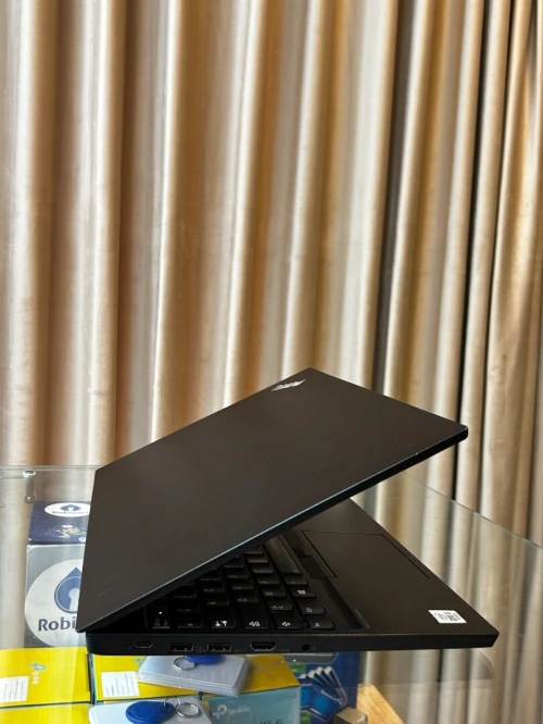 Lenovo THINKPAD E15 i5-10210U 16GB 256GB ÉCRAN 15"FHD 