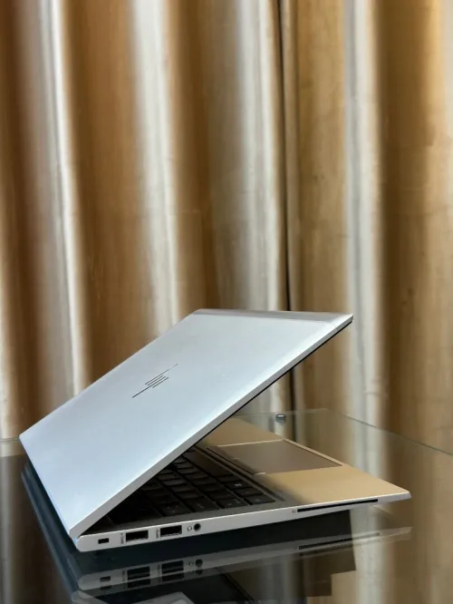 HP ELITEBOOK 840 G8 i5-1135G7 8GB 256GB ÉCRAN 14"FHD 