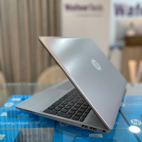LAPTOP HP 255 G9 RYZEN 5 5625U 8GB 256GB SSD 15,6' FHD