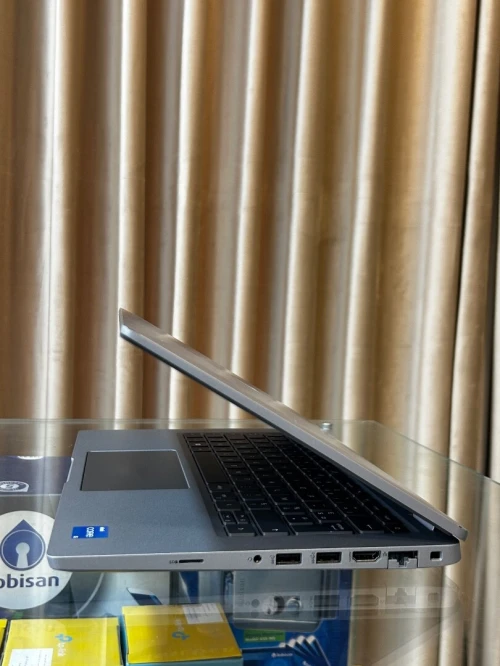 LATITUDE 5430 i5-1245U 8GB 256GB ÉCRAN 14"FHD