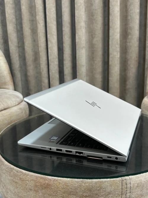 HP ELITEBOOK 840 G6 i7-8665U 8GB 256GB ÉCRAN 14" FHD